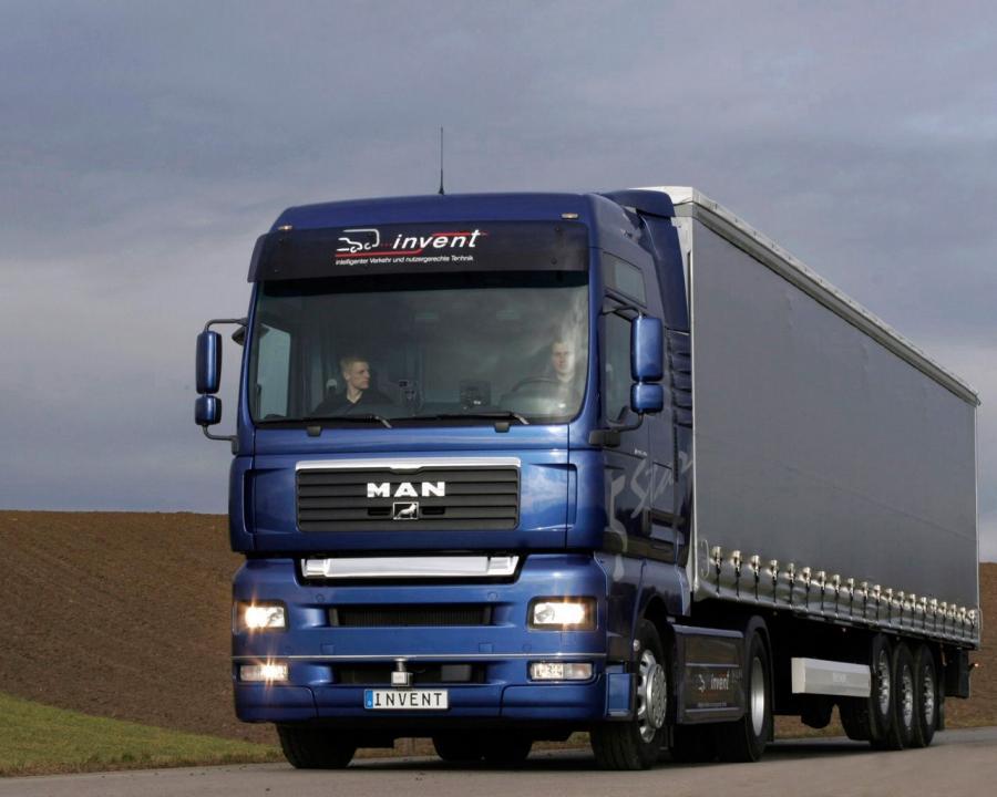  MAN TGA 4x2 2000 года  (фото 1 из 14)